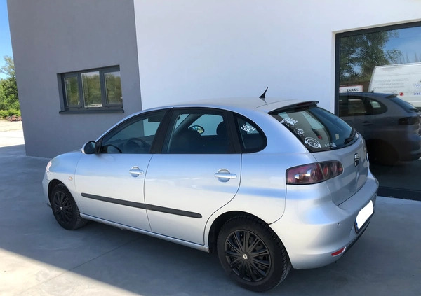 Seat Ibiza cena 4900 przebieg: 275574, rok produkcji 2006 z Rajgród małe 211